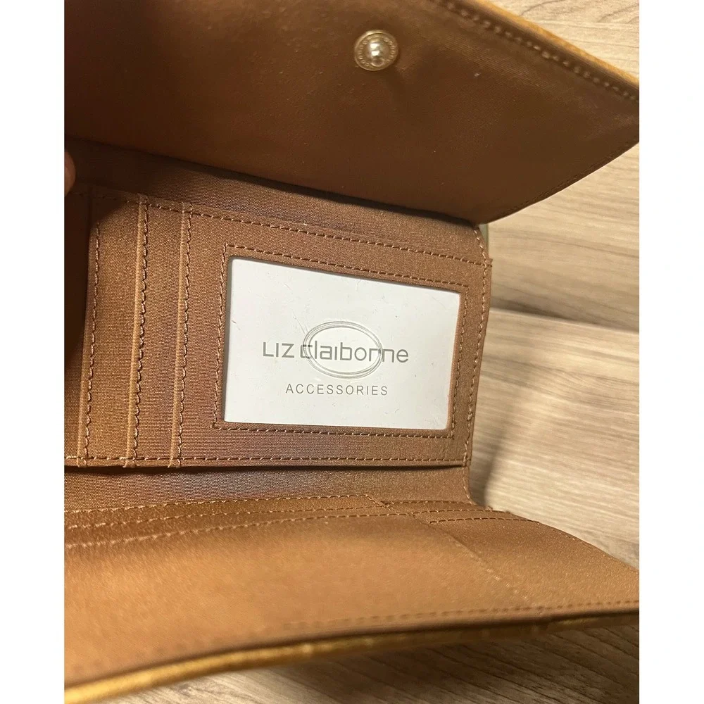 Liz Claiborne Brown Wallet Kiss Lock Coin Purse Bifold Card Holder Leather VTG‎